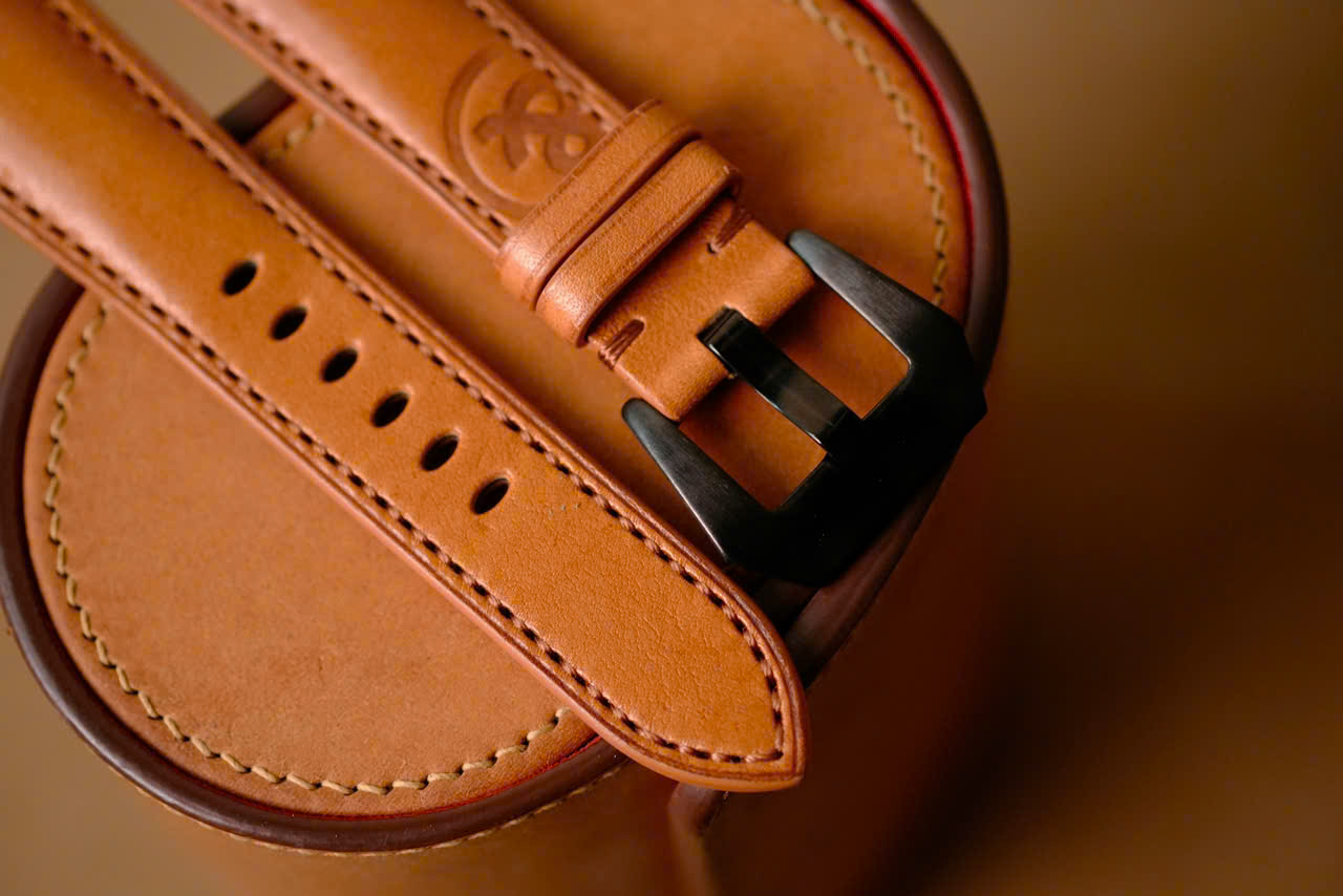 Custom Handmade Brown Leather Strap for Bell & Ross – Size 22/18mm - Image 4